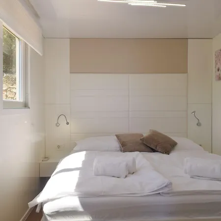 Κάμπινγκ Glamping Tents And Mobile Homes Trasorka *