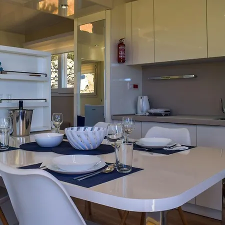 Kemp Glamping Tents And Mobile Homes Trasorka