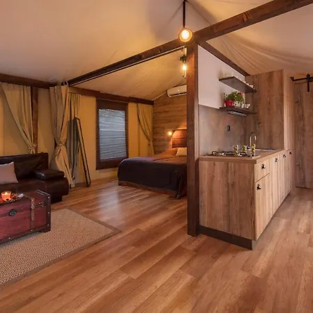 Glamping Tents And Mobile Homes Trasorka