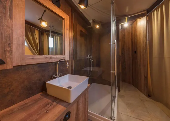 Glamping Tents And Mobile Homes Trasorka