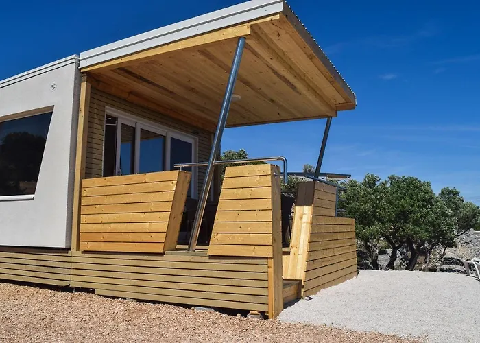 Glamping Tents And Mobile Homes Trasorka Camping Veli Lošinj